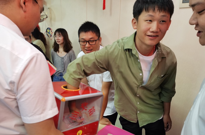 共青團(tuán)南昌市政建設(shè)集團(tuán)有限公司委員會(huì)舉辦了“承傳統(tǒng)文化，享團(tuán)圓美滿”中秋主題活動(dòng)6914.jpg