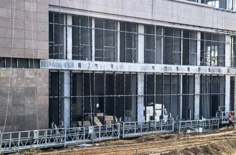 南昌市政建設(shè)集團有限公司緊急開展強對流天氣專項安全檢查，全面排查設(shè)備加固、用電安全、排水防澇及應(yīng)急物資，筑牢極端天氣施工安全防線